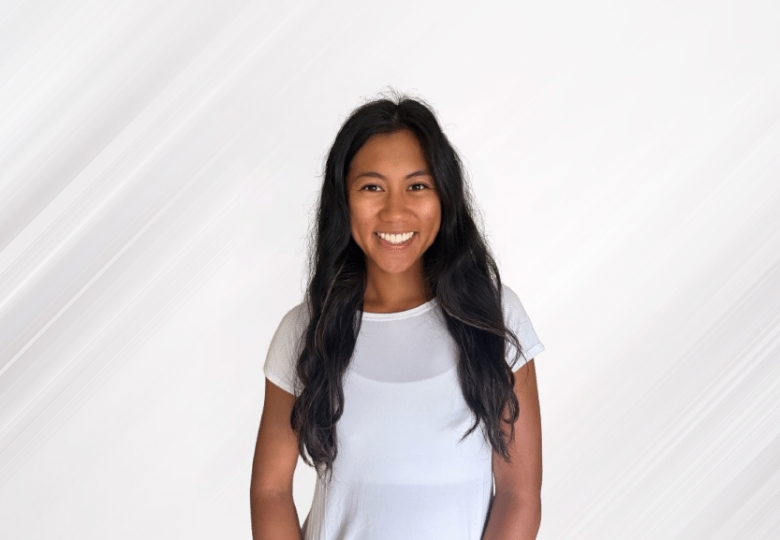 marcela hones responsive header